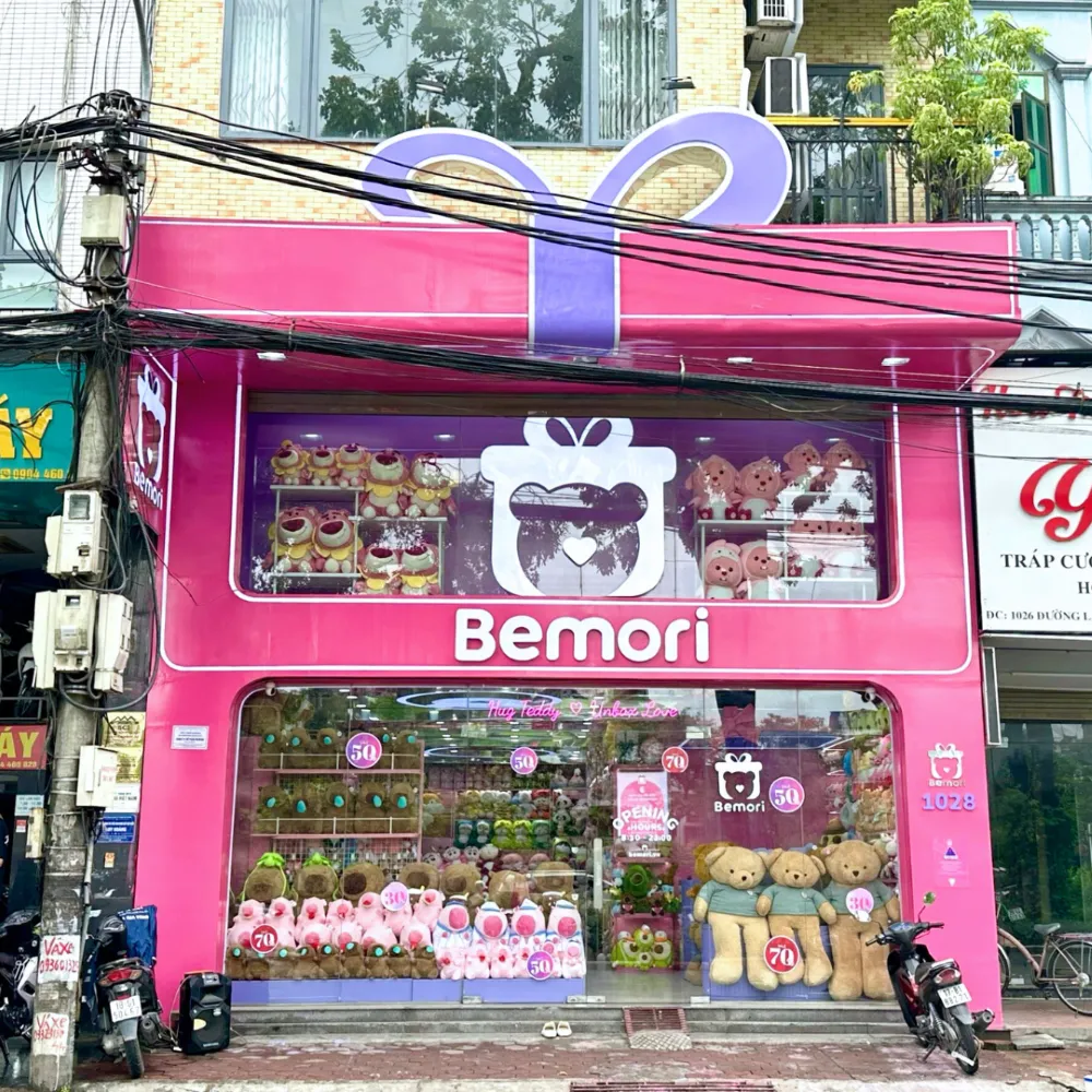 Cửa hàng Bemori ngập tràn trong không khí dịp Gấu Sale mùa hè